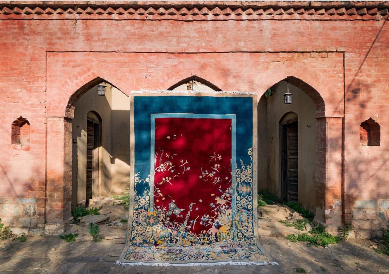 Gravity Rug (2016). Handmade Wool. 6' X 9.5'. By Saks Afridi. Image courtesy of the artist.