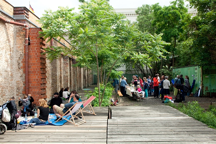 Dinner at a temporary garden by landscape architects Atelier le Balto. Photo by Viviana Abelson.